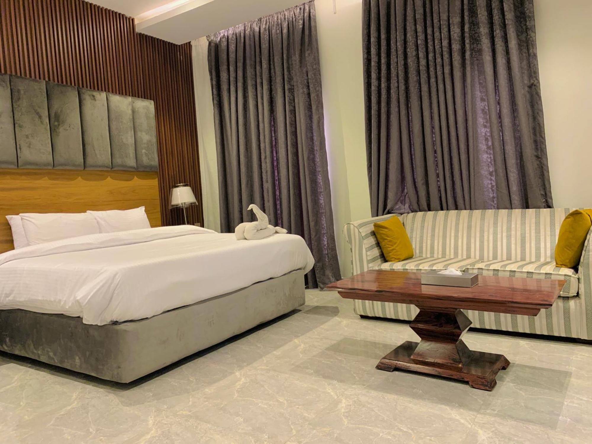 Amor Hotels Абуджа Екстериор снимка