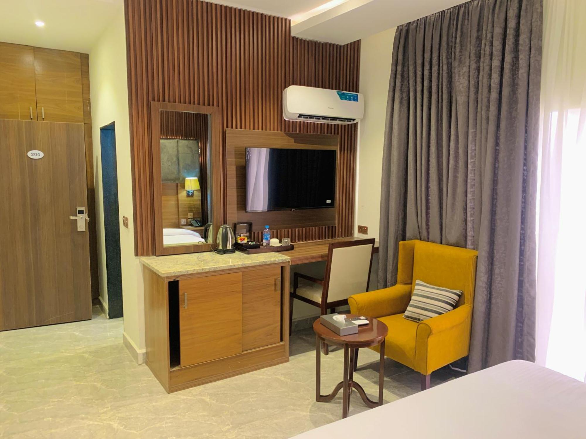 Amor Hotels Абуджа Екстериор снимка