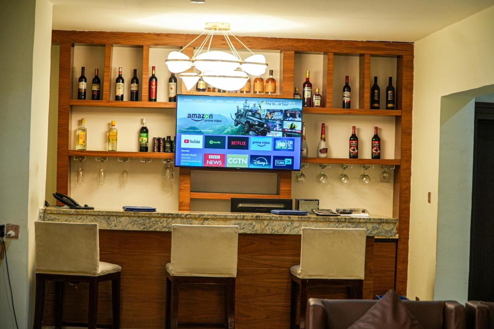 Amor Hotels Абуджа Екстериор снимка