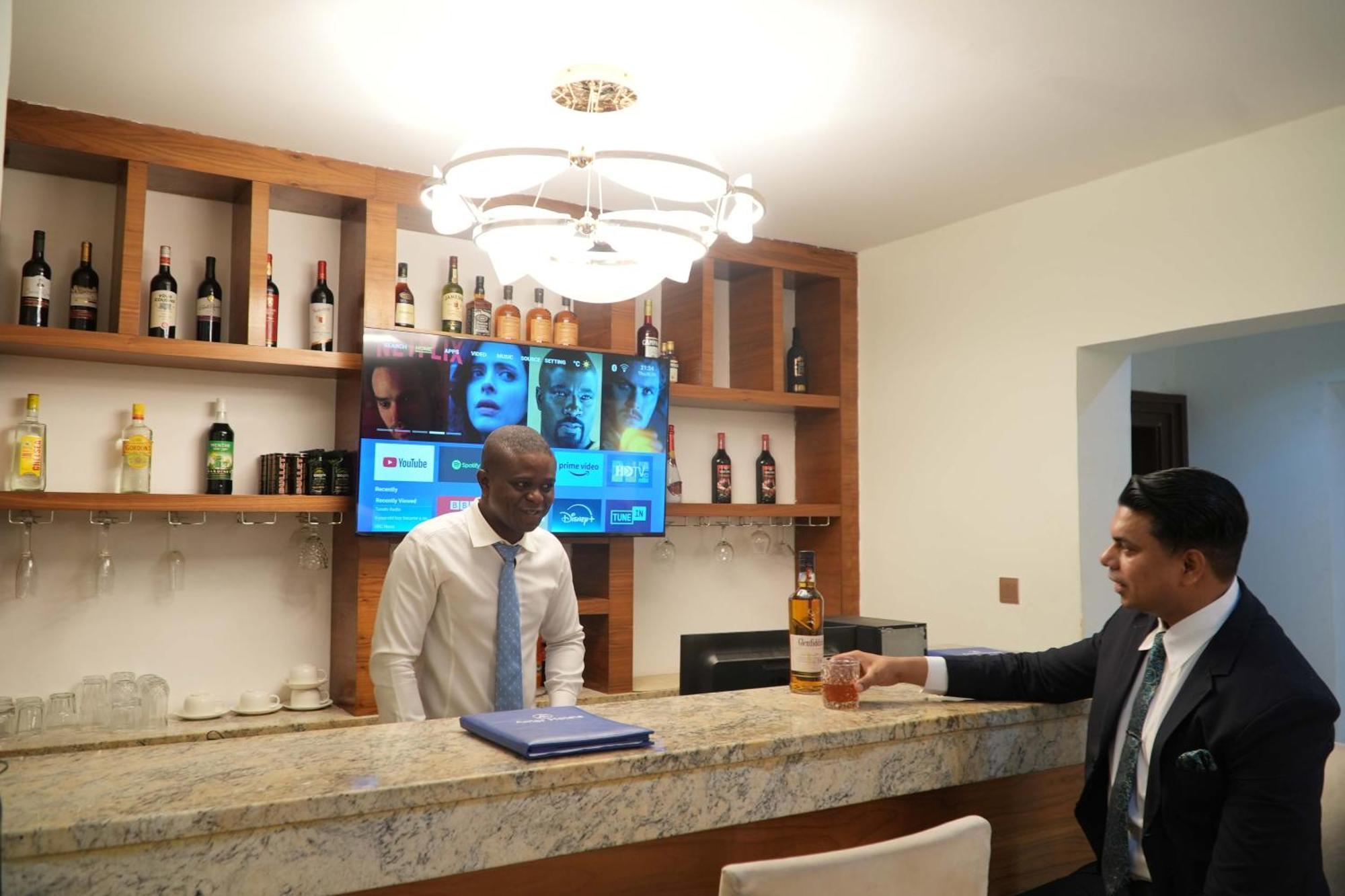 Amor Hotels Абуджа Екстериор снимка